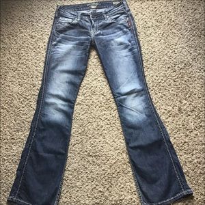 NWOT Women’s Silvers Twisted Bootcut Jeans Sz 27